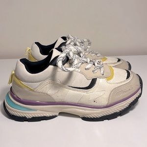 Zara‎ sneakers